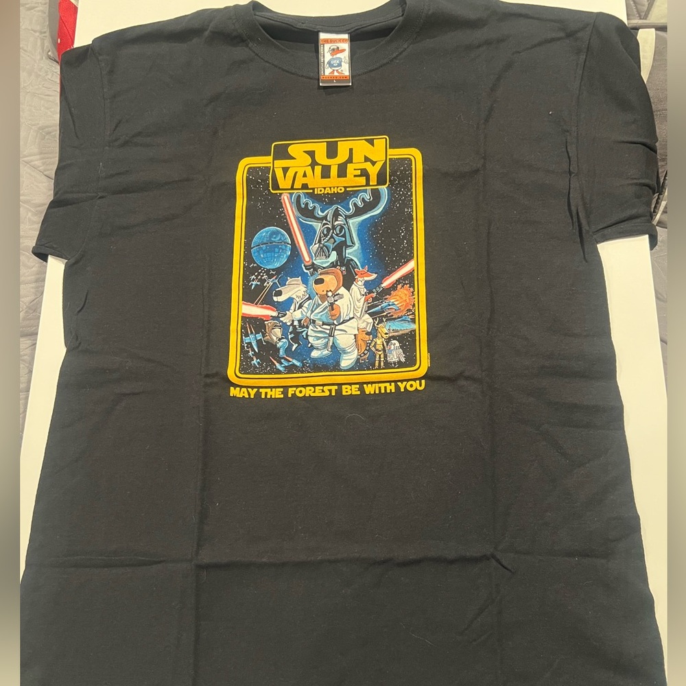 Star Wars-themed Sun Valley Black Graphic Tee - Short Sleeve